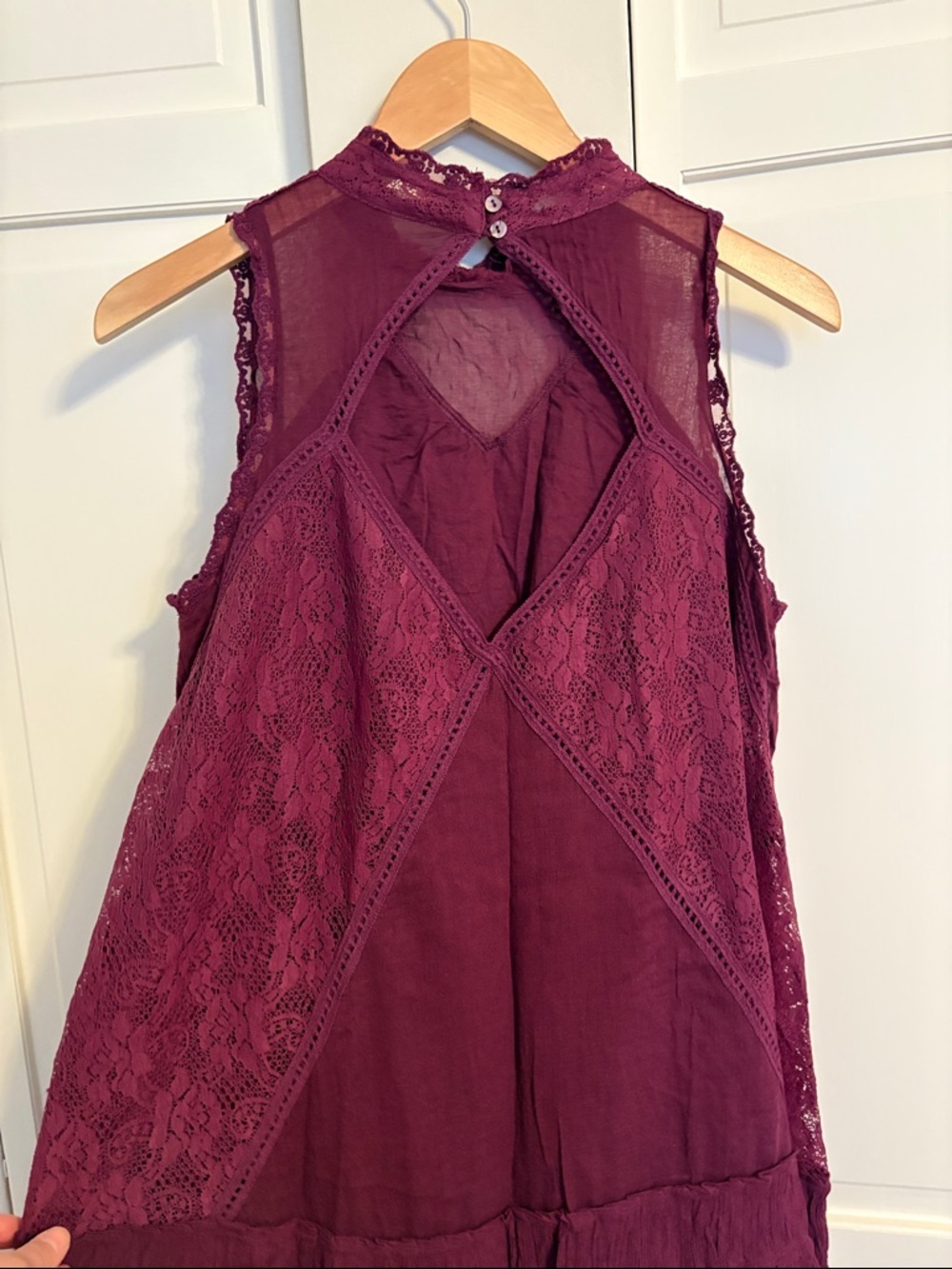 Free People Lace crochet Sleeveless Tunic in Deep Plum Medium - Picture 6 of 12